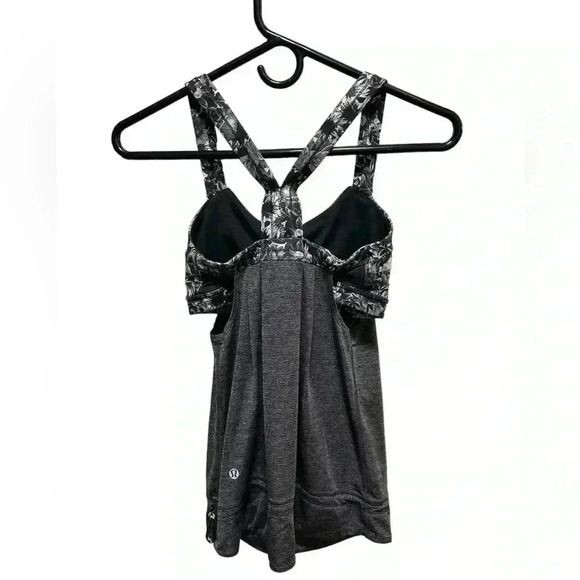LULULEMON GRAY FLORAL CROSSBACK TANK TOP WITH BUILT IN BRA - Picture 2 of 3